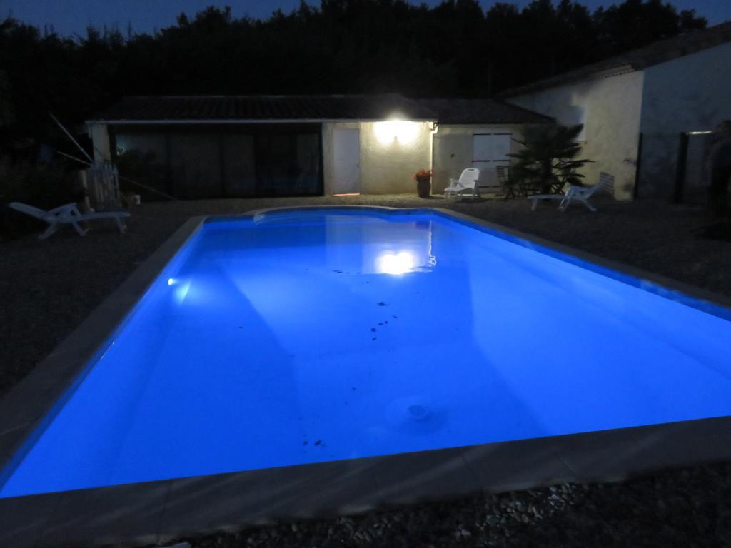 Malataverne La Petite Maison מראה חיצוני תמונה