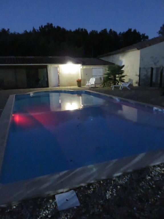 Malataverne La Petite Maison מראה חיצוני תמונה