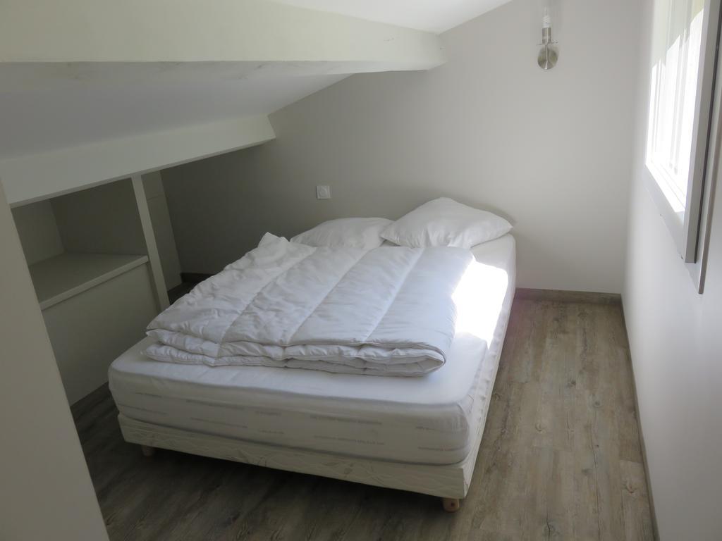 Malataverne La Petite Maison מראה חיצוני תמונה