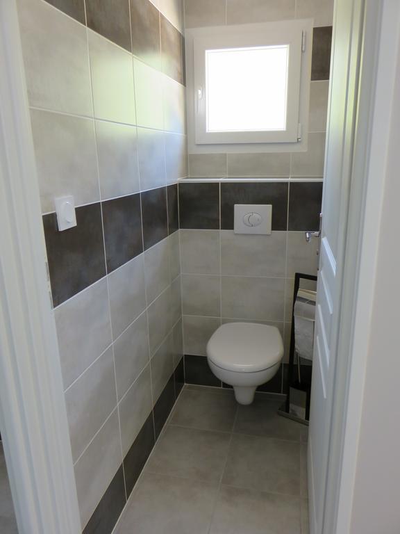 Malataverne La Petite Maison מראה חיצוני תמונה